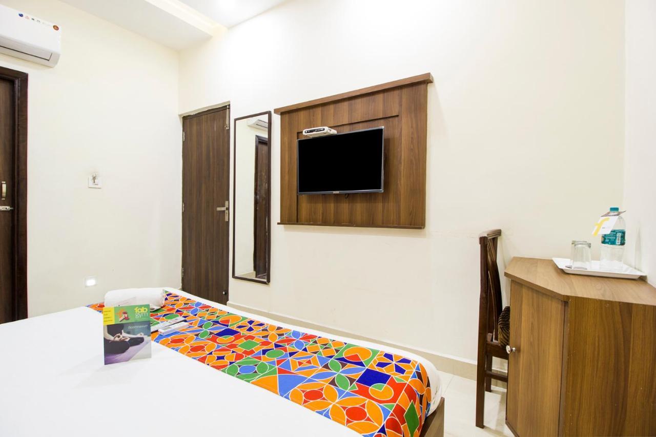 होटल Fabhotel Royal Hussainpura Chowk